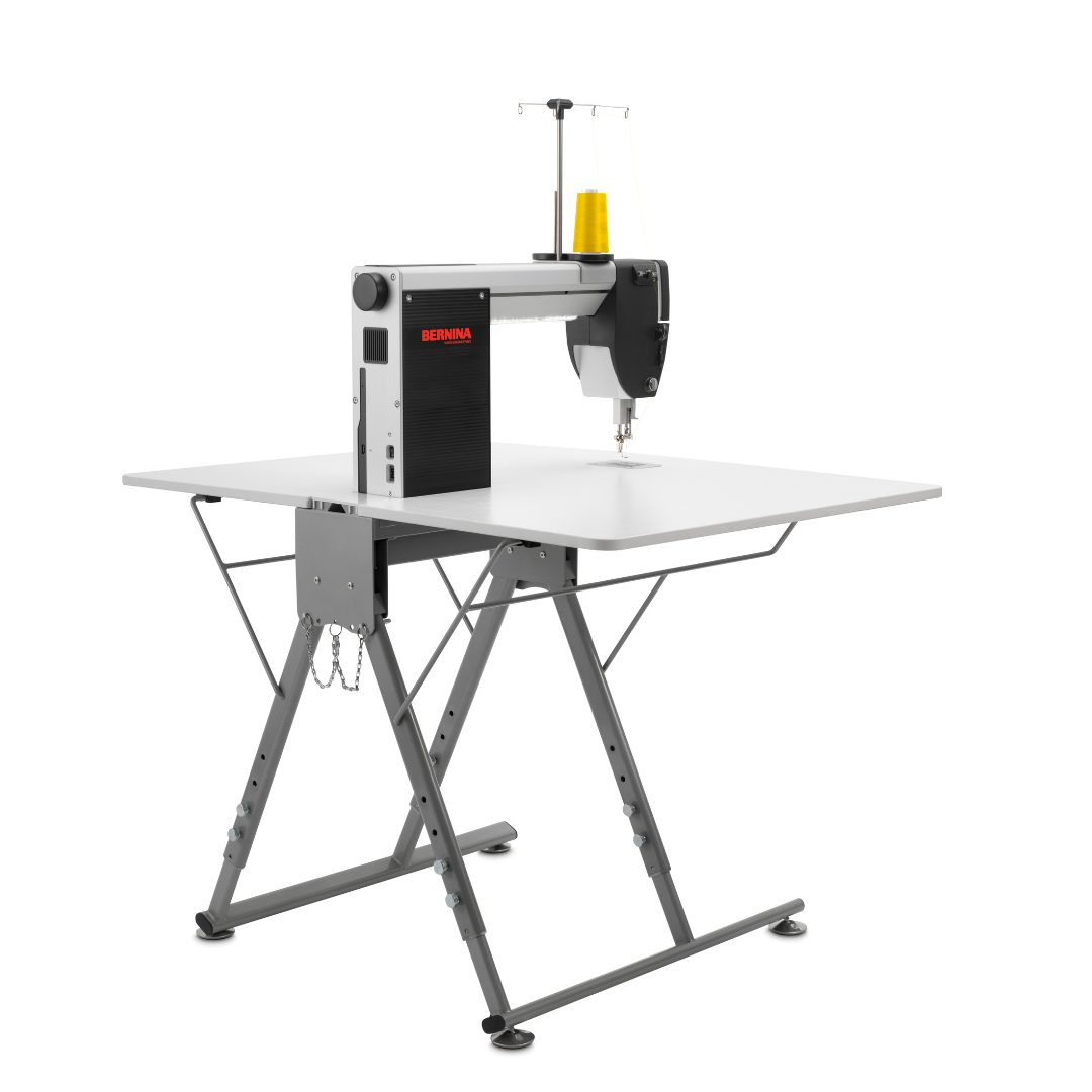 Q Series - Foldable Table