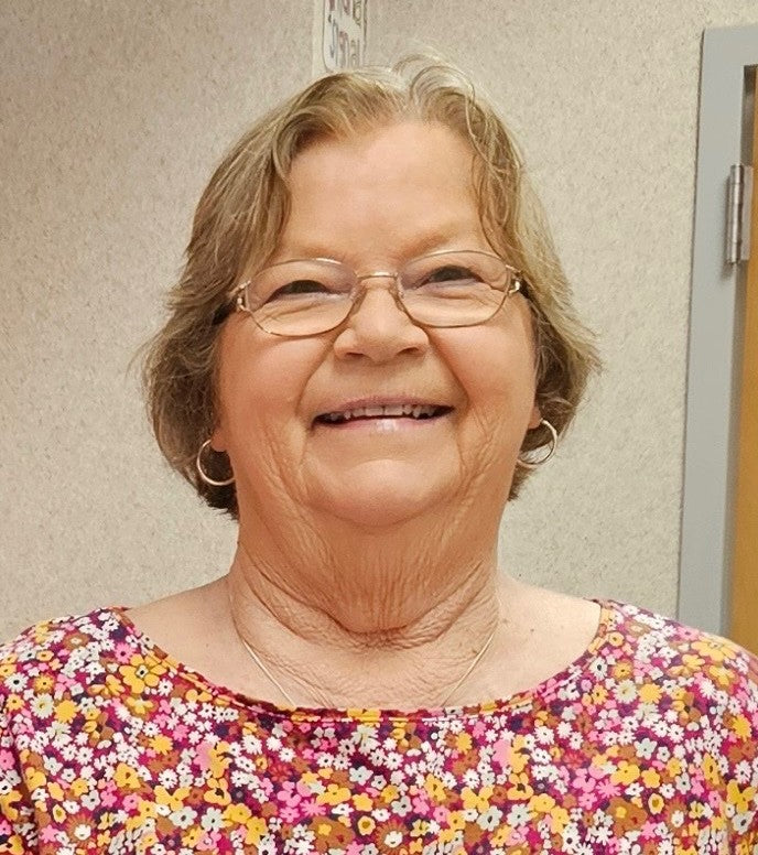 Jackie Sinclair | Bag Boss