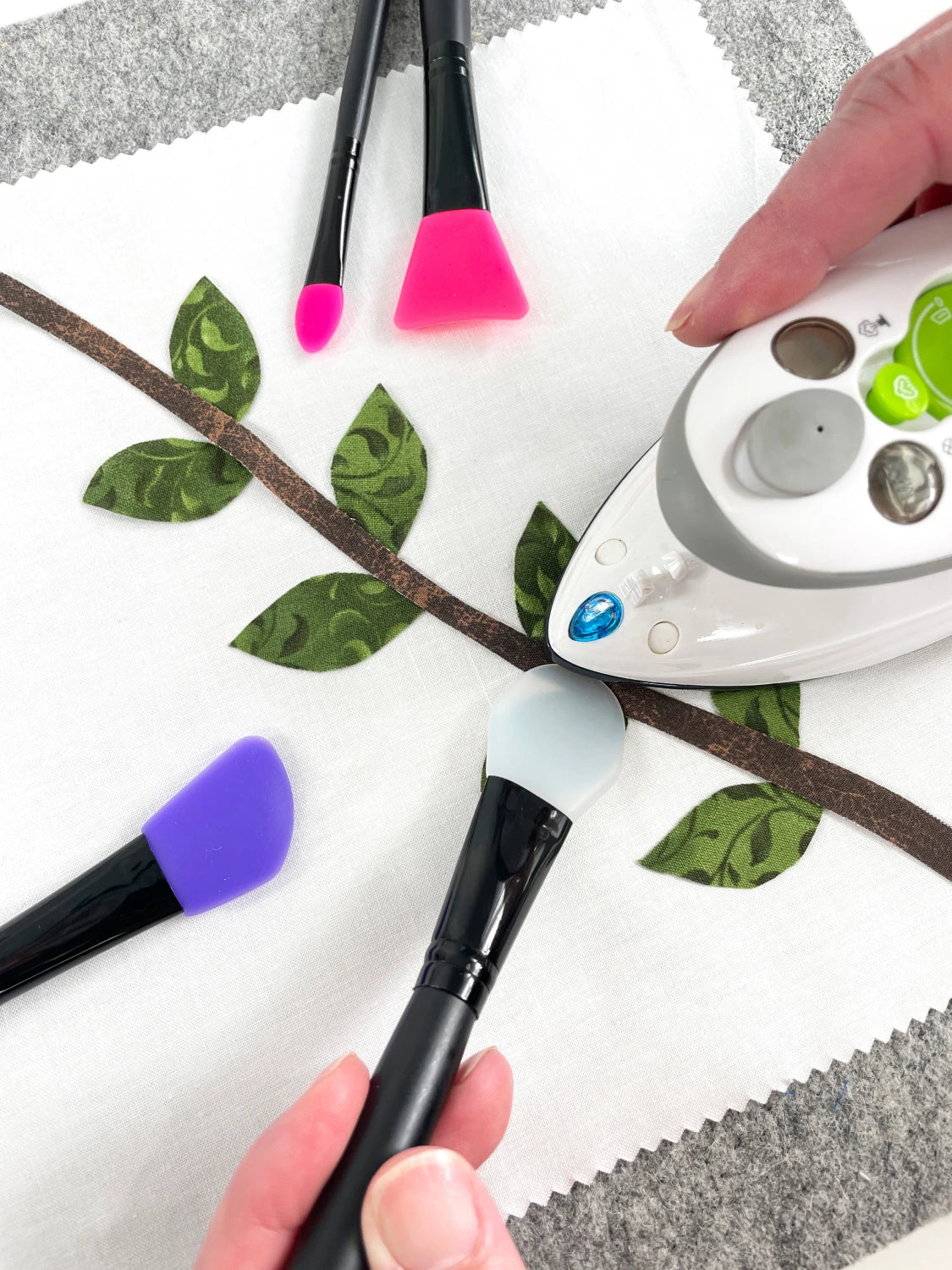 The Gypsy Quilter - Position &amp; Press Silicone Tools